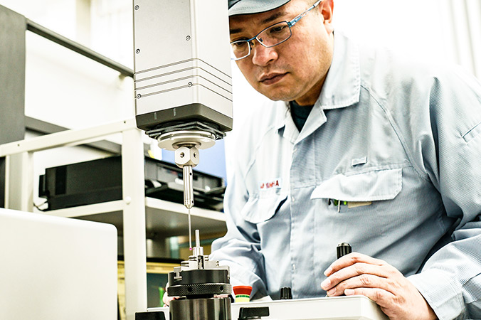 3D Measurement and Friction Wear Inspection Tool to Ensure High Precision